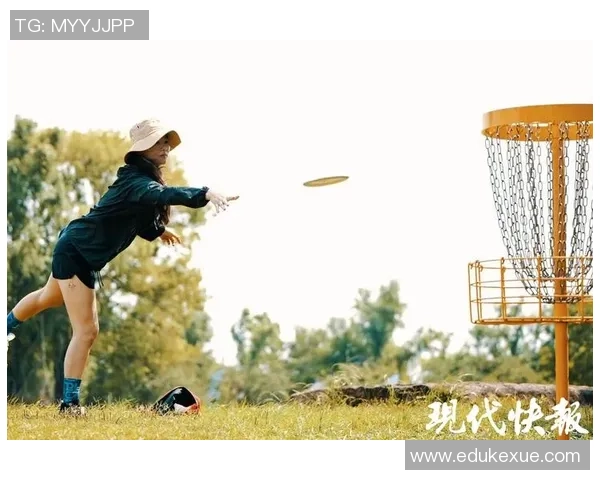 南京飞盘队在世界攀岩锦标赛中的心理素质表现分析与点评